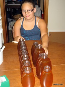 2012-09-06 Bee Bottling Honey 02